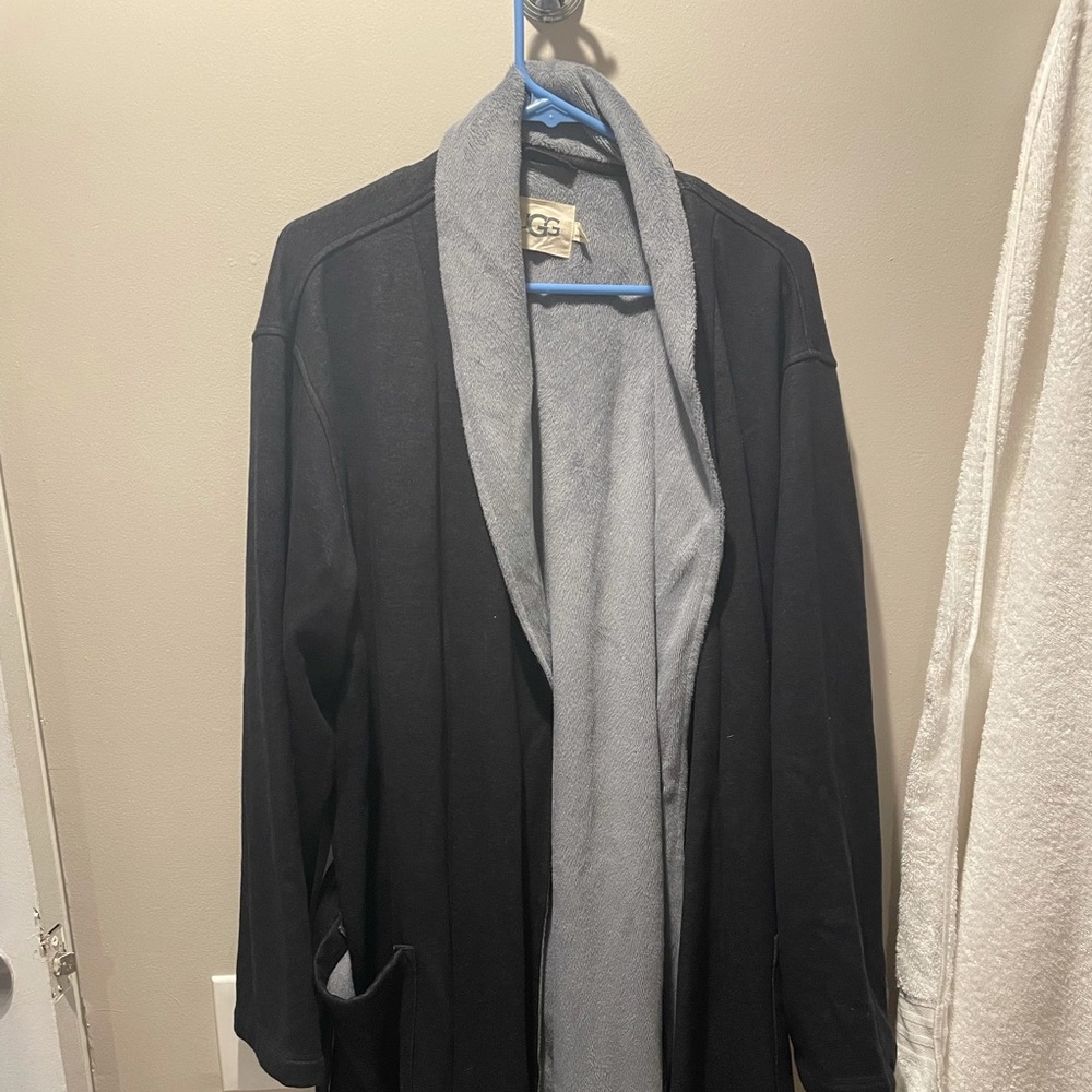 UGG Men's Bathrobe